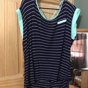 Short sleeve blue striped top